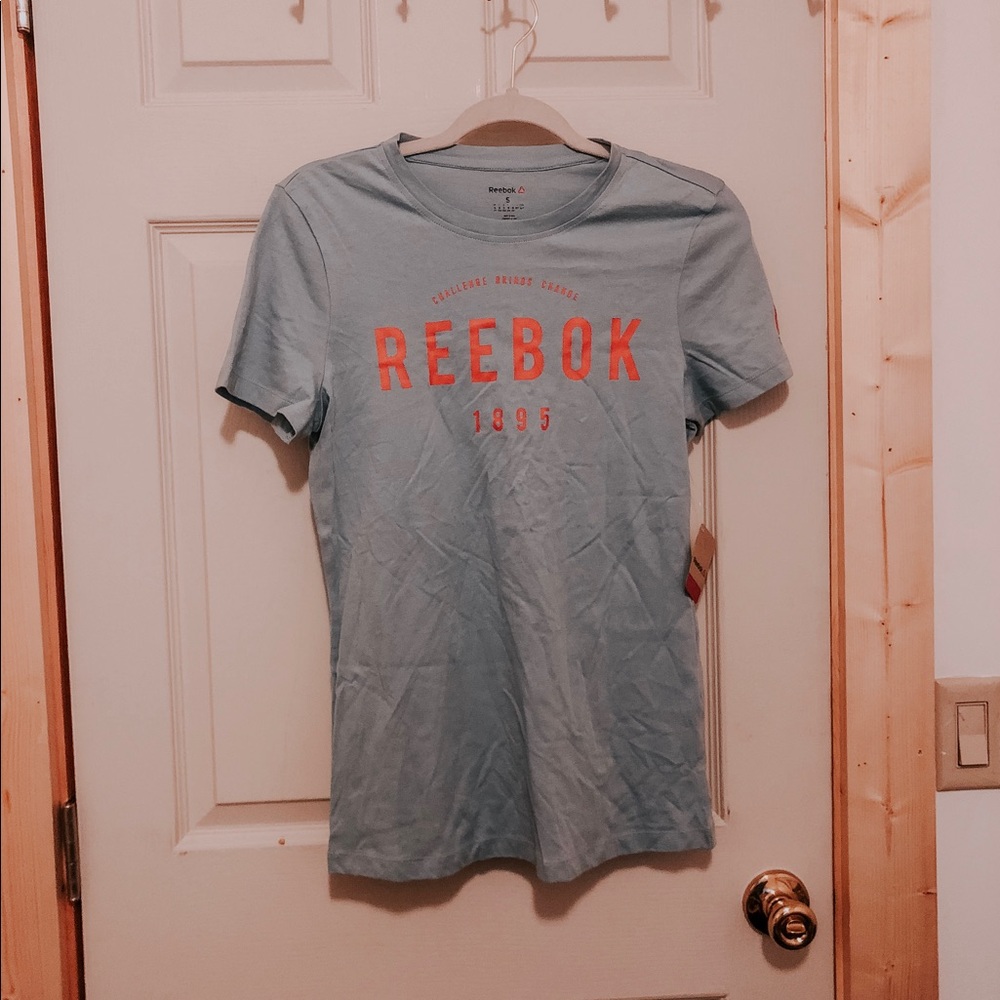 NWT REEBOK TEE